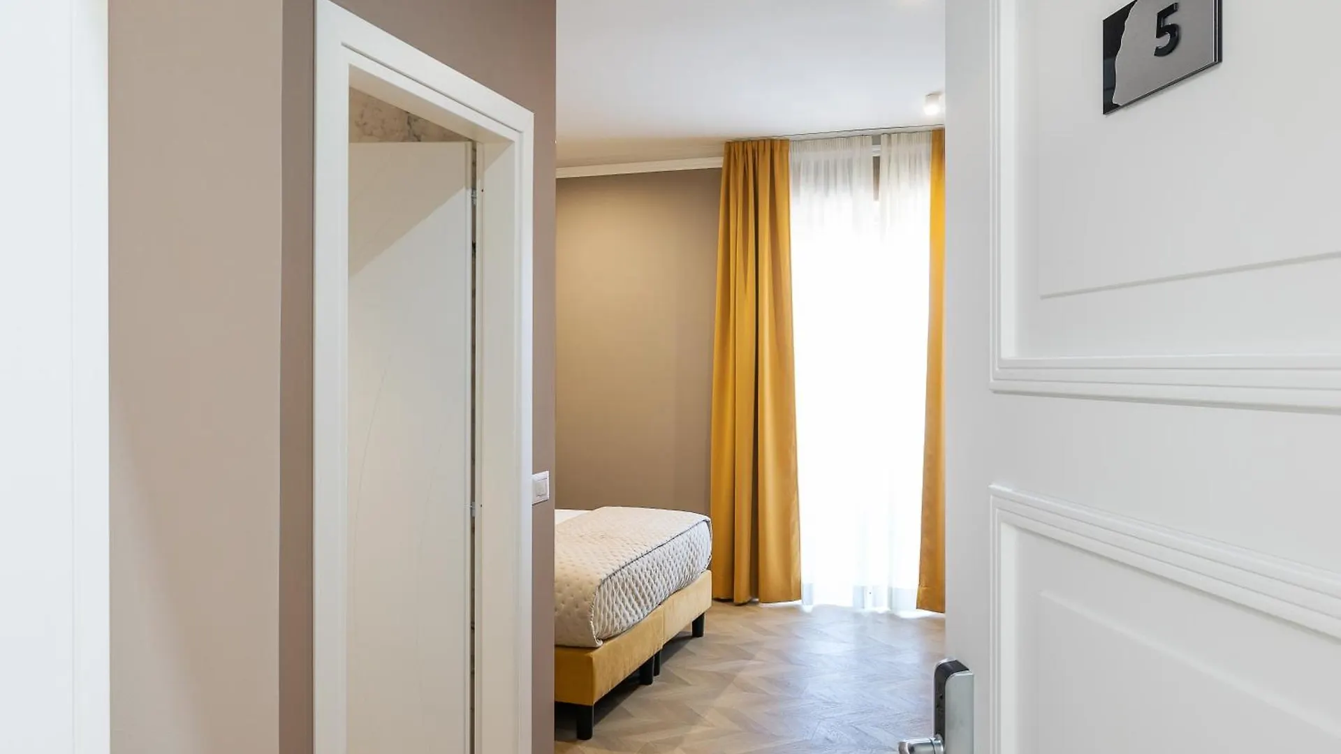 Colonna Inn Roma Affittacamere